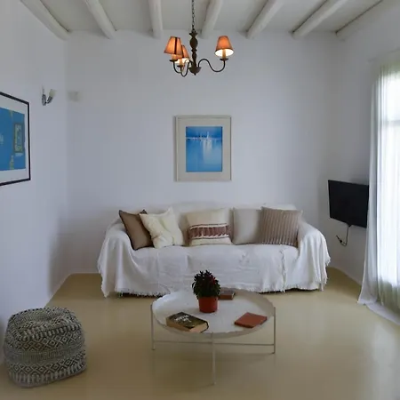 Roxanne In Mykonos Villa *